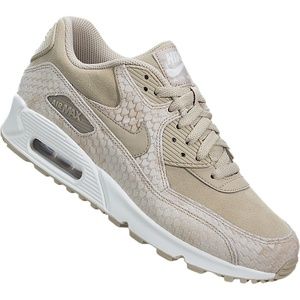 Nearly new!!! Nike Air Max 90